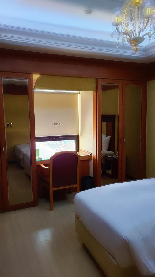 Charis Hotel อินชอน ภายนอก รูปภาพ